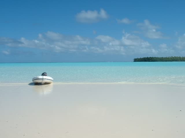 The turquoise lagoon of Tetiaroa